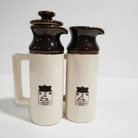 Ye Old  Canadian Crock Pints Abernakis Mini Pitchers with Cork Stoppers. - Picture 2 of 7